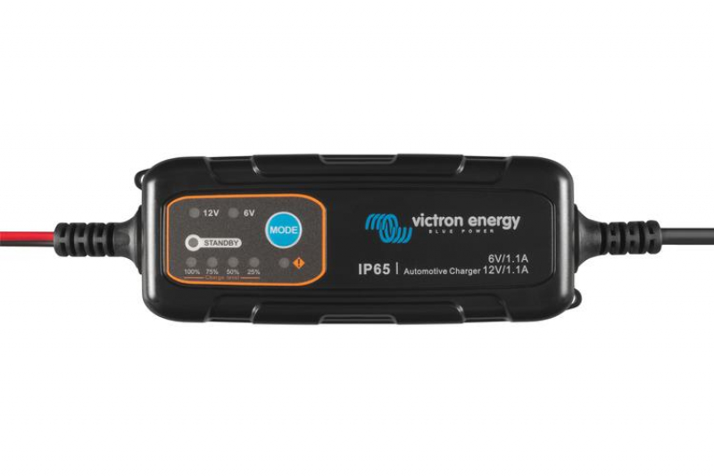 Victron Blue Smart IP65 Charger 6V/12V-1.1 230V CEE 7/16